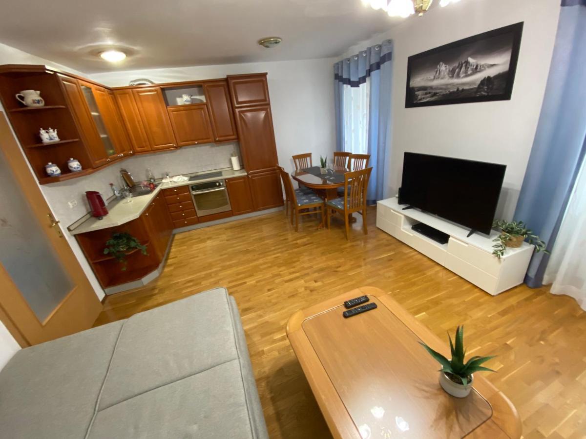 Shadi Apartment 科佩尔 外观 照片