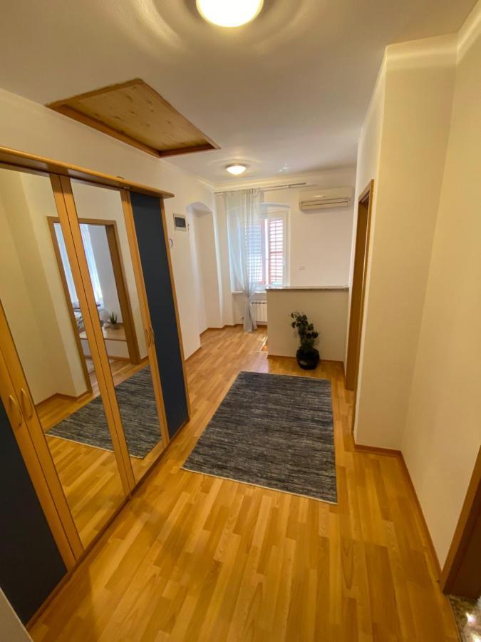Shadi Apartment 科佩尔 外观 照片